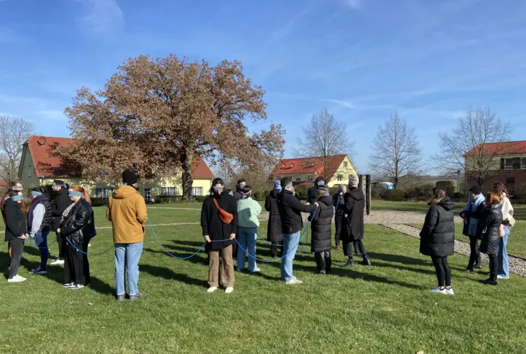 Team auf einem Team Offsite bei Berlin - begleitet von Teamcoaches von INNOKI